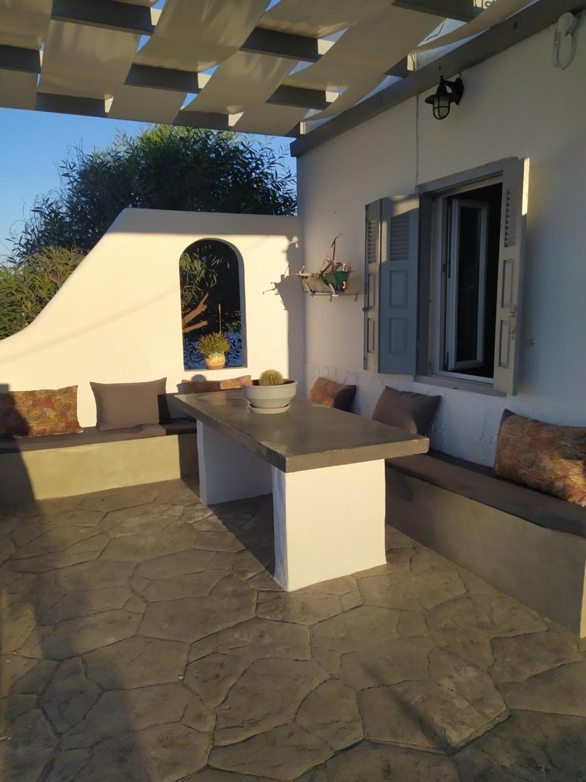 Apartamento Mandrakia House Exterior foto